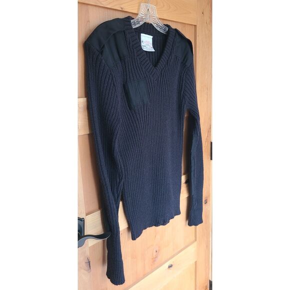 Brigade Quartermasters 100% Wool Black Sweater 42 Elbow Patches LARGE Fisherman - Picture 4 of 5